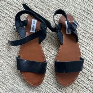 Steve Madden Black Sandals